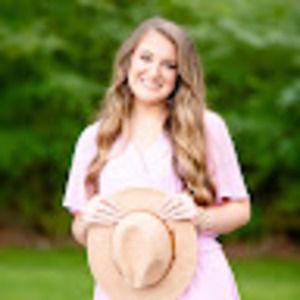 Meet your Posher, Ansley